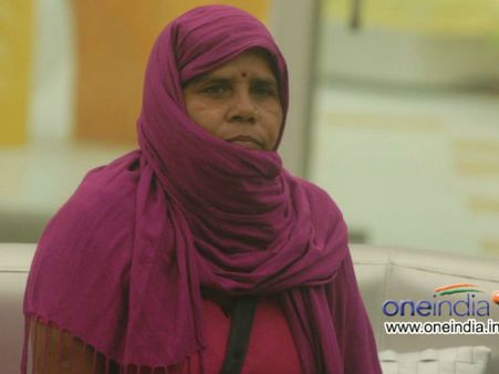 આશિકાએ સમ્પત પાલને સુણાવ્યું