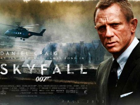 પચાસ વર્ષનો થયો જેમ્સ બૉન્ડ : જુઓ તસવીરો