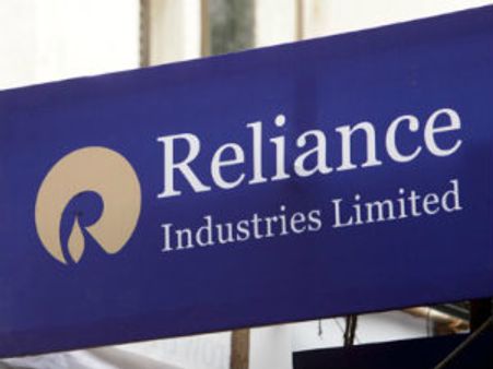 કેજરીવાલના 'બોમ્બ'ની અસર રિલાયન્સના શેરોને