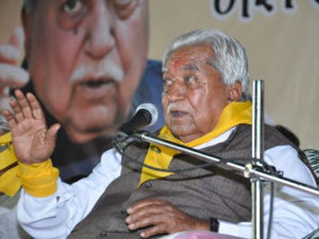 ગુજરાતના લોકો પરિવર્તન ઇચ્છે છે: કેશુભાઇ