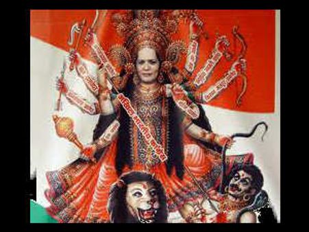 UPમાં સોનિયાને માતા દુર્ગા તરીકે દર્શાવતા પોસ્ટરથી વિવાદ