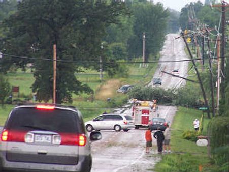 હવે અમેરિકા પર તોફાન 'નોરસ્ટારે' વર્સાવ્યો કહેર