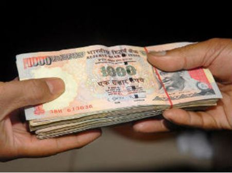 ગુજરાતમાં ધારાસભ્યો માલામાલ : 182માંથી 57 ધારાસભ્યો કરોડપતિ