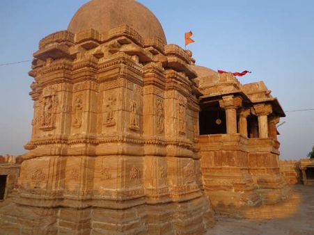 જ્યાં પડે છે ઉગતા સૂરજની પહેલી કિરણ, સૂરજદેવળ