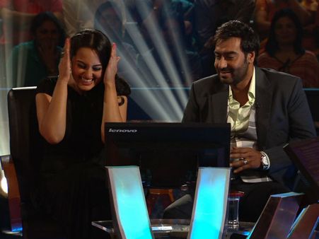 સોના બોલ્યાં - ખામોશ...