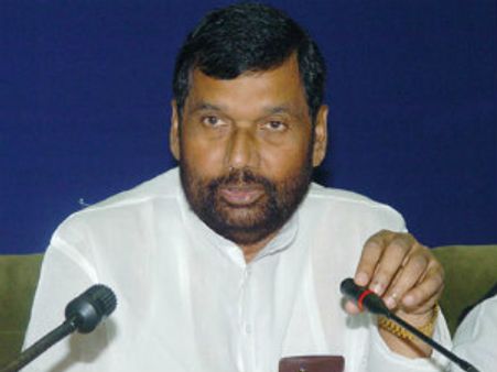 પાસવાને માગ્યું નીતિશ સરકારનું રાજીનામુ