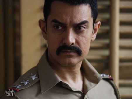 પહેલી વાર મુંછાળા આમિર