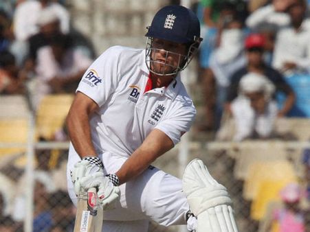 મુંબઇ ટેસ્ટઃ બીજા દિવસના અંતે ઇંગ્લેન્ડ 178/2