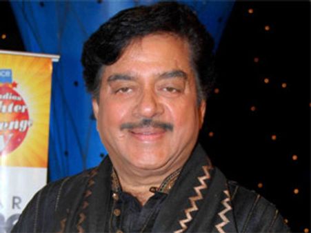 શત્રુધ્ન સિંહાએ પણ ગડકરી વિરૂદ્ધ ખોલ્યો મોરચો