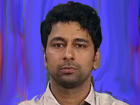 કોંગ્રેસ પર ફેસબુકમાં કરી કોમેન્ટ, નોકરી ગઇ ને થઇ જેલ