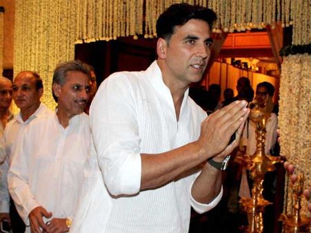 રાજેશ ખન્નાની અંતિમ યાત્રા