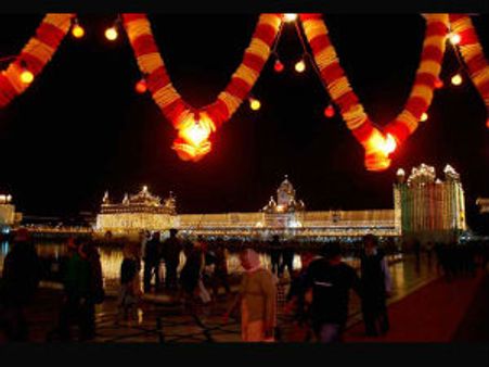 રેડ એલર્ટ : ગુરૂ નાનક જયંતિને પગલે ભારતીયો પર તાલિબાનીઓનું જોખમ