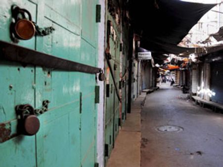 ઠાકરે FB વિવાદ : શિવ સેનાએ પાલઘર બંધ કરાવ્યું