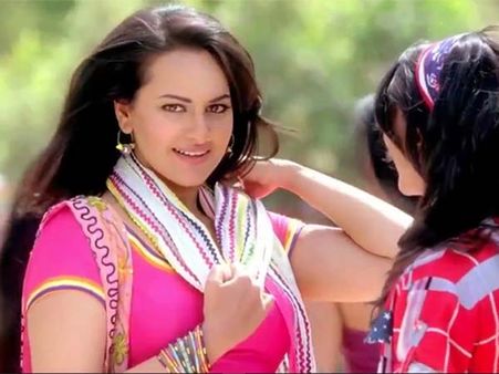 Pics : સોનાક્ષીએ મેદસ્વીપણાના પગલે ગુમાવી એડ