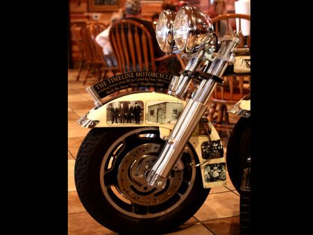 10 સીટ બેઠકવાળી હાર્લી ડેવિડસનની બાઇક