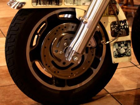 10 સીટ બેઠકવાળી હાર્લી ડેવિડસનની બાઇક