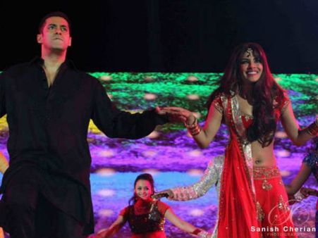 સલમાન-પ્રિયંકાની ધમાલ