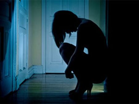 પતિએ પત્નીને જુગારમાં દાવ પર લગાવી ને હારી ગયો