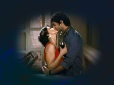 ટર્નિંગ 30 ટર્નિંગ 30