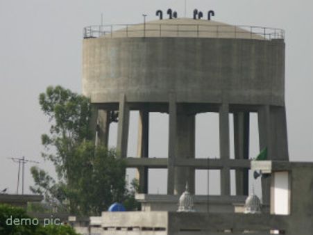 PMનું રાજીનામું માગી યુવકે લગાવી મોતની છલાંગ