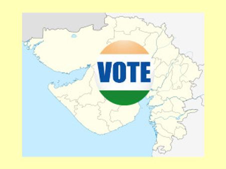 ગુજરાત ચૂંટણી : 3 બૂથમાં 16 ડિસેમ્બરે ફરી મતદાનનો ચૂંટણી પંચનો નિર્ણય