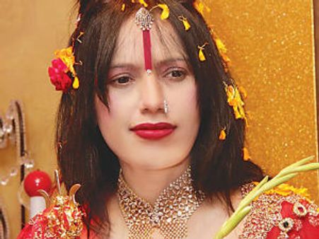 રાધે માંનું મહામંડલેશ્વરનું સસ્પેન્શન થશે રદઃ જૂના અખાડા