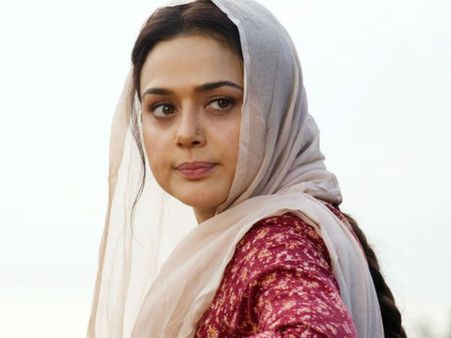 પ્રીતિએ નેસ વાડિયા પર લગાવ્યો છેડછાડનો આરોપ, કેસ દાખલ