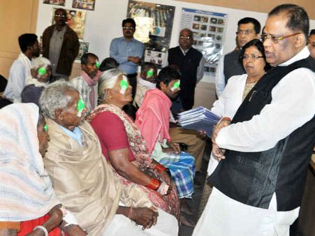 આમ આદમીના આંખની કિંમત માત્ર 50,000 રૂપિયા?