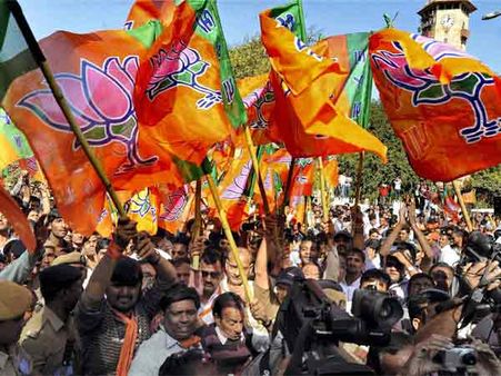 દરેક પાર્ટીની બેંડ વગાડી દિધો