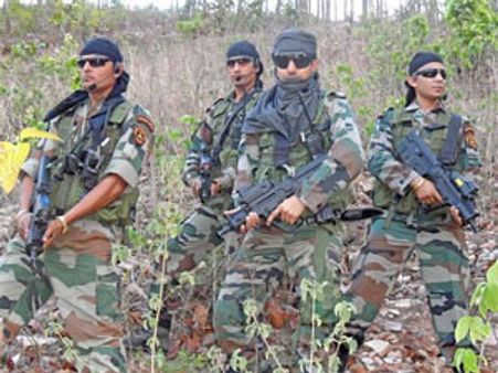 સીઆરપીએફ જવાને 5 સાથીઓને ગોળી મારી, 4ના મોત