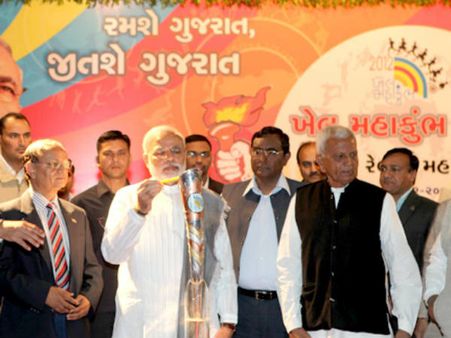 ખેલમહાકુંભ 2012: મોદીએ કહ્યું 'રમશે ગુજરાત, જીતશે ગુજરાત'