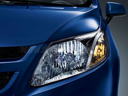 શેવરોલે સેલનુ સિડાન વર્ઝન