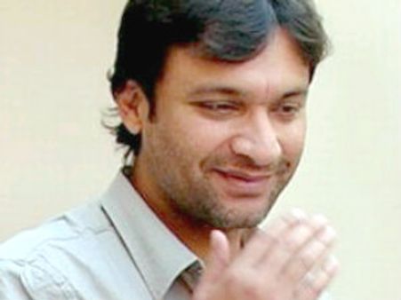 ભડકાઉ ભાષણ મામલે સરેન્ડર કરશે અકબરૂદ્દીન ઓવૈસી