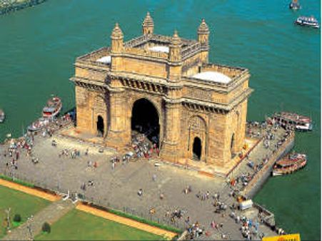 મહારાષ્ટ્ર નાણા પંચના સભ્યો ગુજરાતની મુલાકાતે