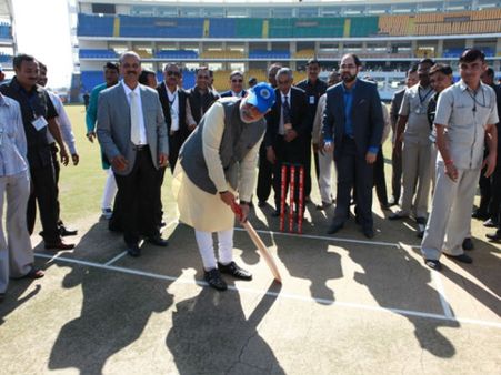 ક્રિકેટ સ્‍ટેડિયમનું અનોખું નજરાણું સમર્પિત