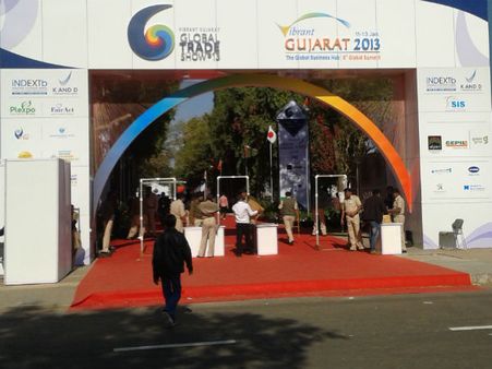 તસવીરો: આવો એક લટાર મારીએ ગ્લોબલ ટ્રેડ શોમાં