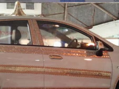 હીરા જડીત કારે મોહી લીધાં