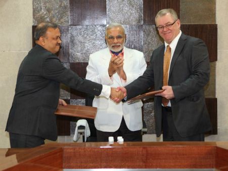 'નરેન્દ્ર મોદીએ ગુજરાતને આપી 'ગિફ્ટ વન' 