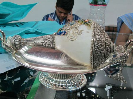 'ધબકતા ગુજરાત'માં અનમોલ વસ્તુઓનો 'શંખનાદ'