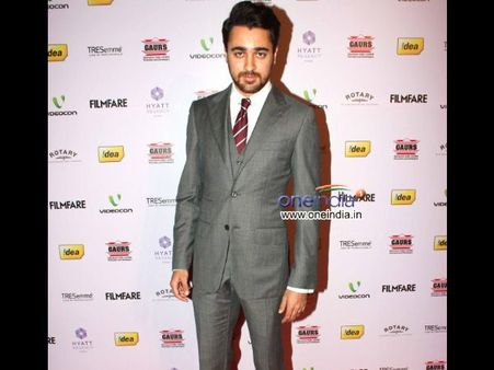 ચમક્યાં બૉલીવુડ સ્ટાર્સ ચમક્યાં બૉલીવુડ સ્ટાર્સ