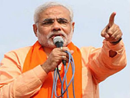 નરેન્દ્ર મોદીએ પૂર્વમંત્રીને અર્પી શ્રદ્ધાંજલિ