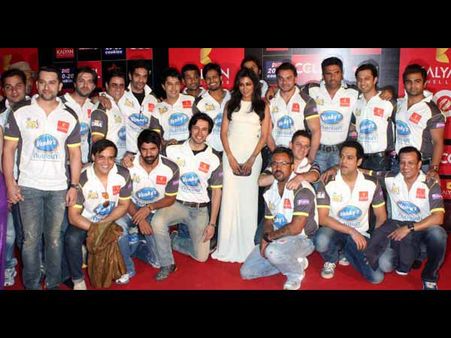 બૉલીવુડે વધારી રોનક