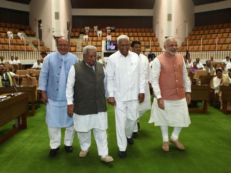 ગુજ.વિધાનસભાનું પ્રથમ સત્ર અને નવા અધ્યક્ષની વરણી