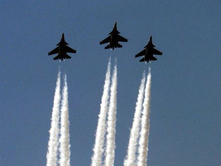 તસવીરી ઝલક : ગણતંત્ર દિવસ માટે ફૂલ ડ્રેસ રિહર્સલ