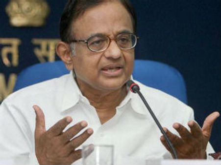 નાણામંત્રીની બેન્કોને સસ્તી લોન આપવા સલાહ