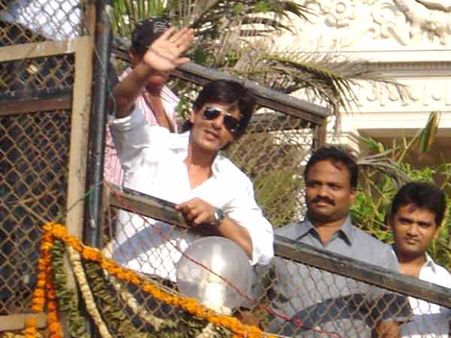 ભરપૂર-પરિપૂર્ણ શાહરુખ