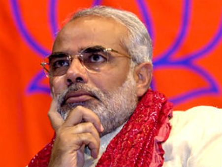 મોદીની લોકપ્રિયતા નહેરુ જેવીઃ અશોક સિંઘલ