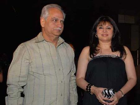 પડદા પાછળના હીરો