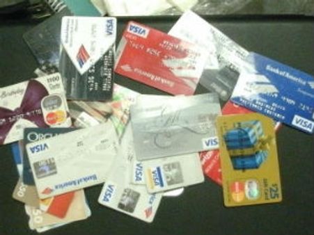 ક્રેડિટકાર્ડ ગોટાળામાં ભારતીય મૂળ 5 લોકોએ કરોડો ડોલરનો ચૂનો ચોપડ્યો