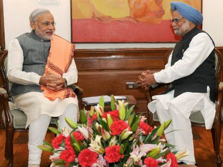 મોદી મળ્યા પ્રધાનમંત્રીને મોદી મળ્યા પ્રધાનમંત્રીને